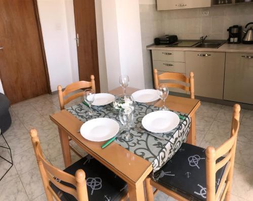 Apartments Ana