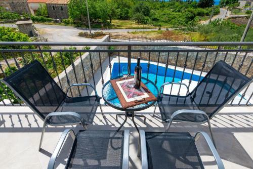 Apartments Villa Kabalero