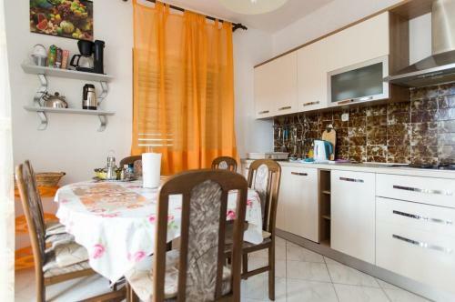 Apartments Izvorka