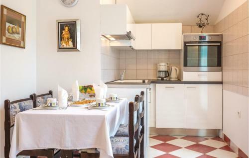 Holiday Home Katuni 05