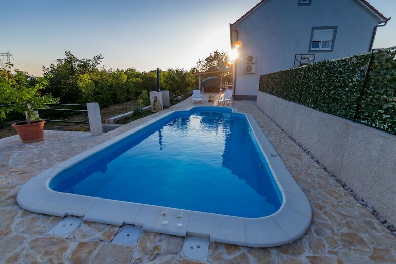 Villa Paloma Blanca