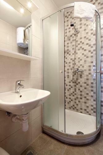 City Pool Apartments Novalja