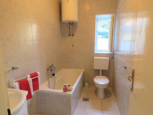 Apartamento Novalja Center