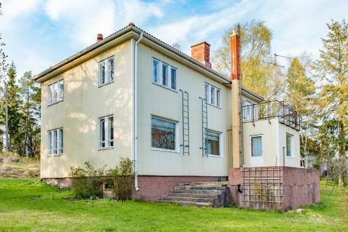 Hostal Sk�rg�rdsskolan Saaristokoulu