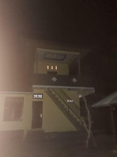 Hostal Sugi Gede Homestay