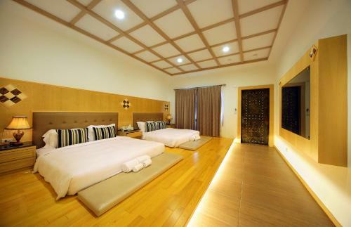 Bed & Breakfast Lanhai Inn