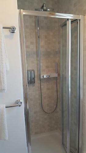 Hostal Sadlers Guest House