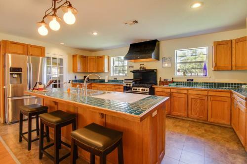 Legacy Hideaway