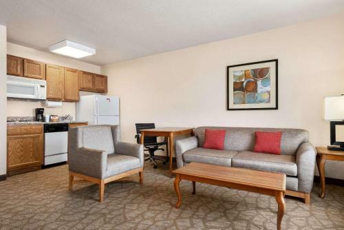 Hotel Hawthorn Suites By Wyndham Decatur