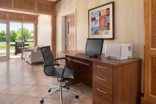 Hotel Hawthorn Suites By Wyndham Decatur