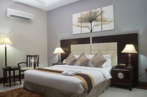Hotel Grandbee Suites