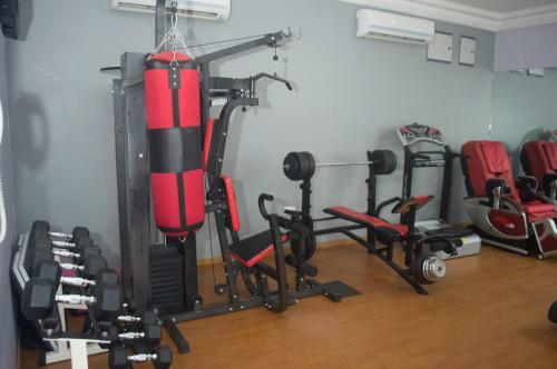 Hotel Grandbee Suites