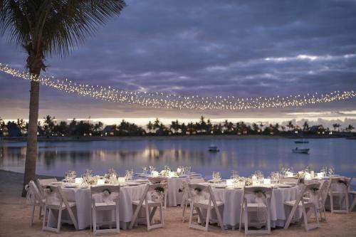 Hotel Fiji Marriott Resort Momi Bay