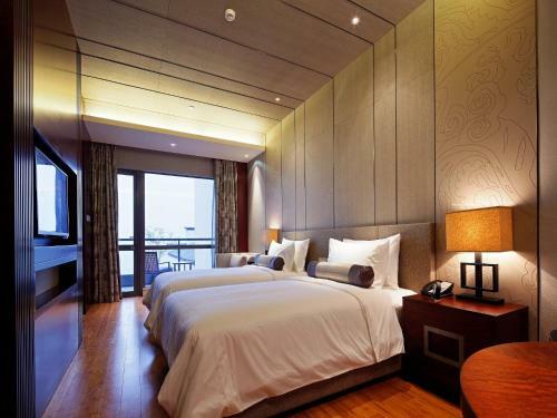 Hotel Jinling Resort Tianquan Lake