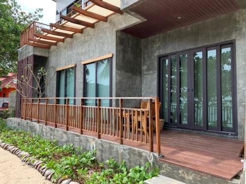 Hotel Thongtapan Resort