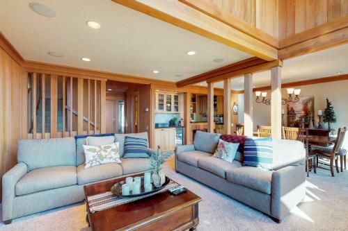 Eagles Nest