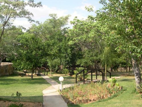 Lodge Shakati Private Game Reserve