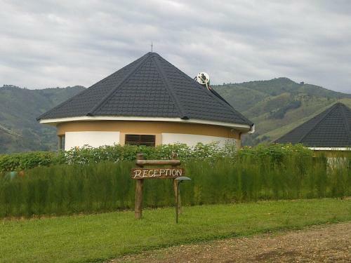 The Crested Crane Bwindi Hotel