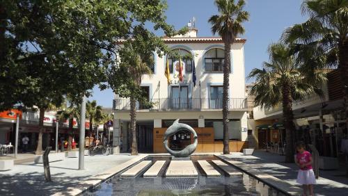 Rvhotels Apartamentos Treumal Park
