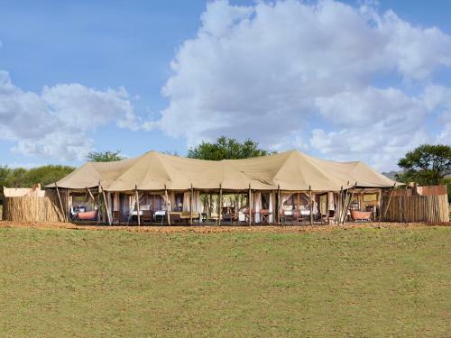 Lodge One Nature Nyaruswiga Serengeti