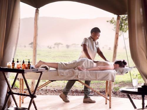 Lodge One Nature Nyaruswiga Serengeti