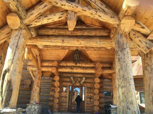Mcdonald's Ranch Lodge