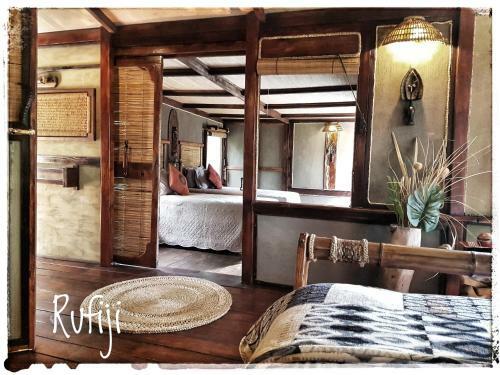Chinderera Eco Lodge