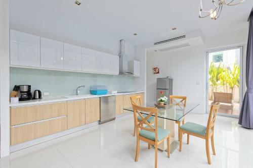 Villa The Lantern Marina Residences Phuket