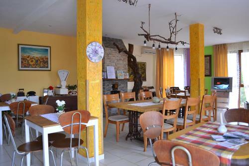 Hostal Guest House Misha