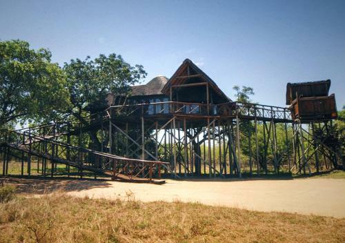 Pezulu Tree House Lodge