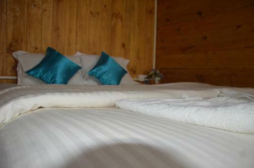 Hotel Omkar Beach Bungalow