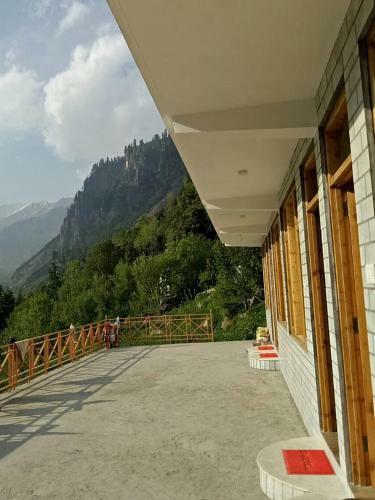Bed & Breakfast God�s Land