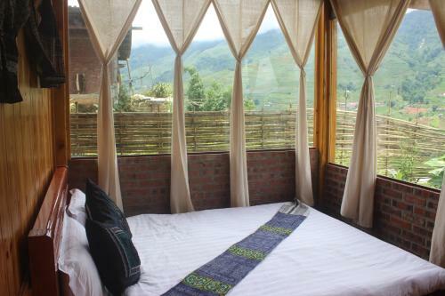 Hmong House - Sapa Homestay