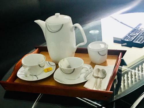 Hostal White Villa Airport Transit Hotel