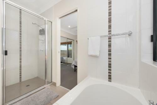 Hostal 3 Bedroom Central Home
