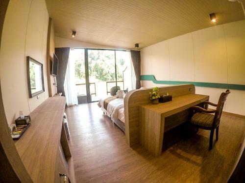 Hotel Binlha Raft