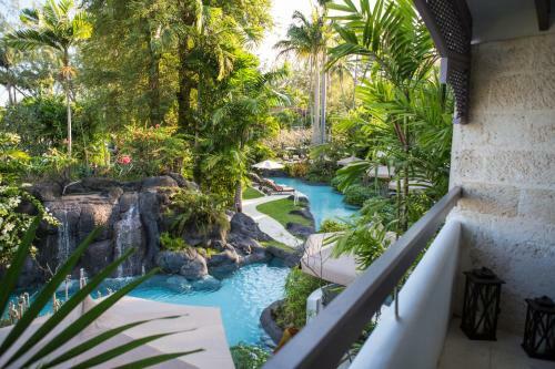 Colony Club By Elegant Hotels