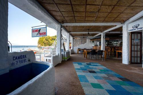 Hotel Scandi Divers