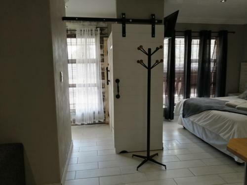 Hostal Villa Mariss Guesthouse