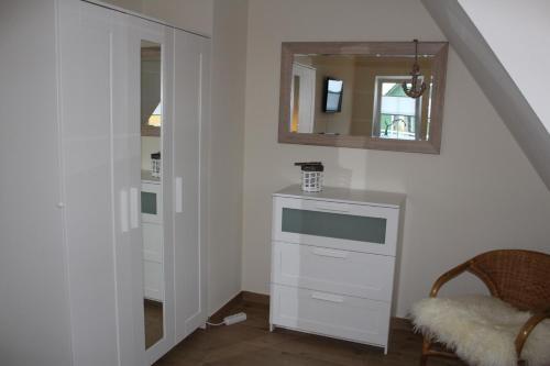Apartamento Reetdachh�user B�rgende