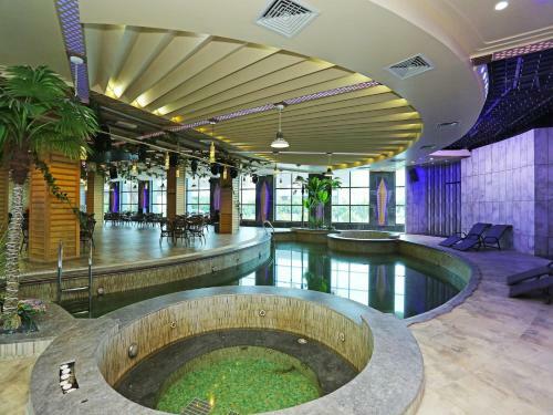 Hotel Golden Blossom Imperial Resorts