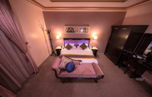 Levant Hotel
