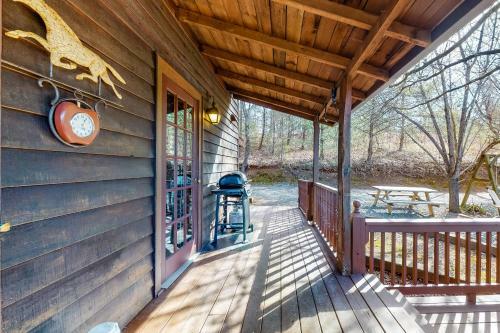 Rich Mountain Bungalow