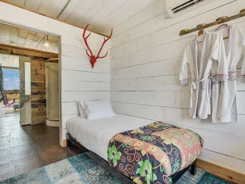 Flophouze Shipping Container Hotel