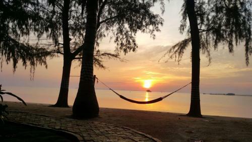 New Marjoly Beach Resort