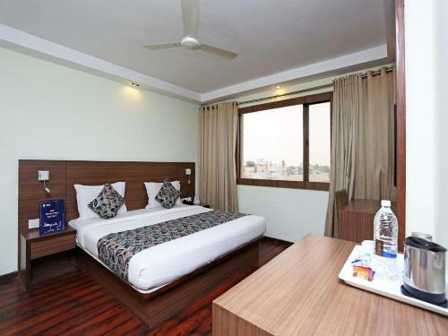Capital O 9580 Hotel Garnet Inn