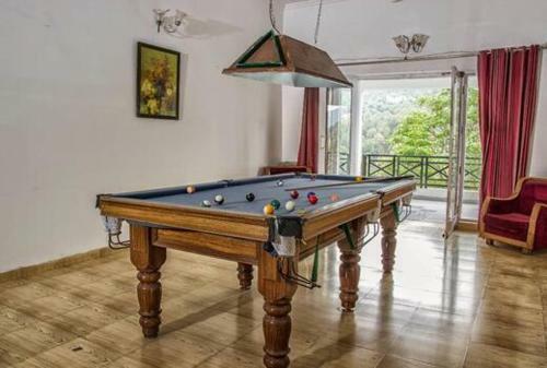 Hotel Baba Resorts Dharampur (Kasauli)