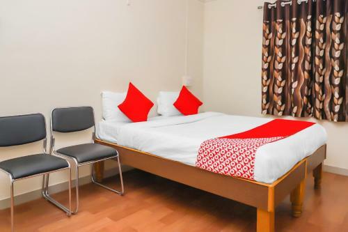Oyo 15847 Hotel Mathura Lodging