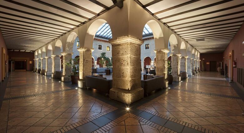 Hotel AC Palacio de Santa Ana By Marriott