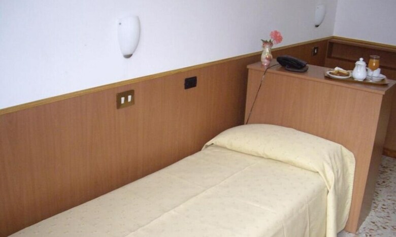 Hotel Adler